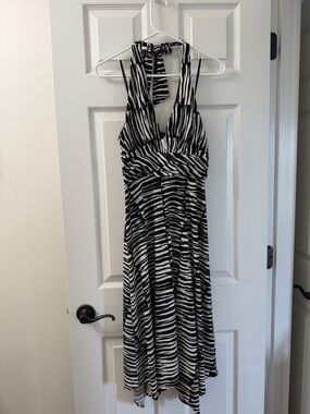 Donna Ricco Black and White Zebra Halter Midi Dress